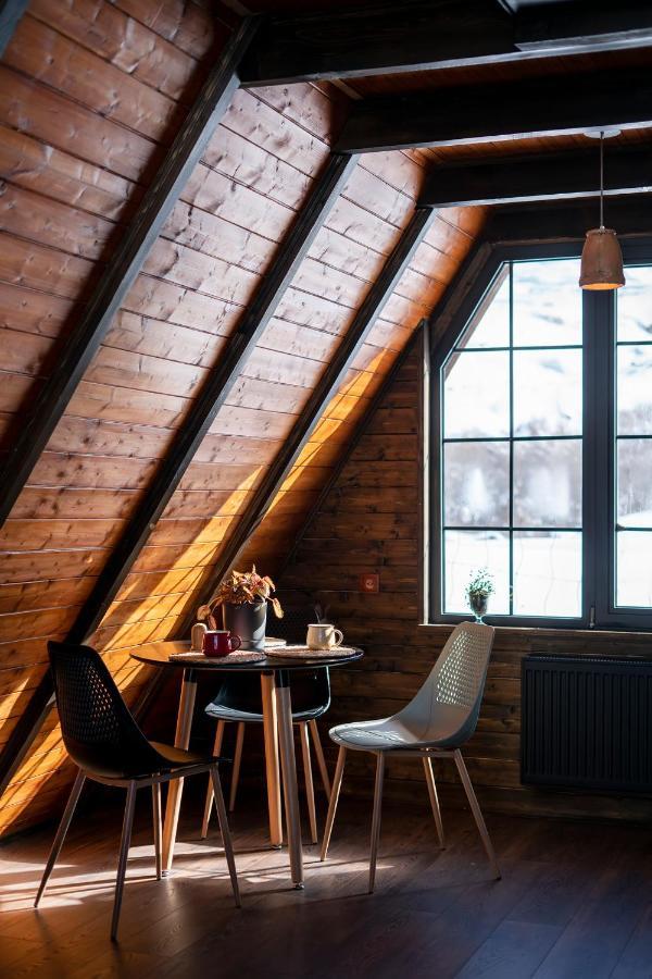 Voyager Villa Kazbegi Ngoại thất bức ảnh